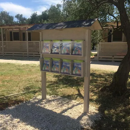 Autocamp Livada סבטי פיליפ אי ג'קוב